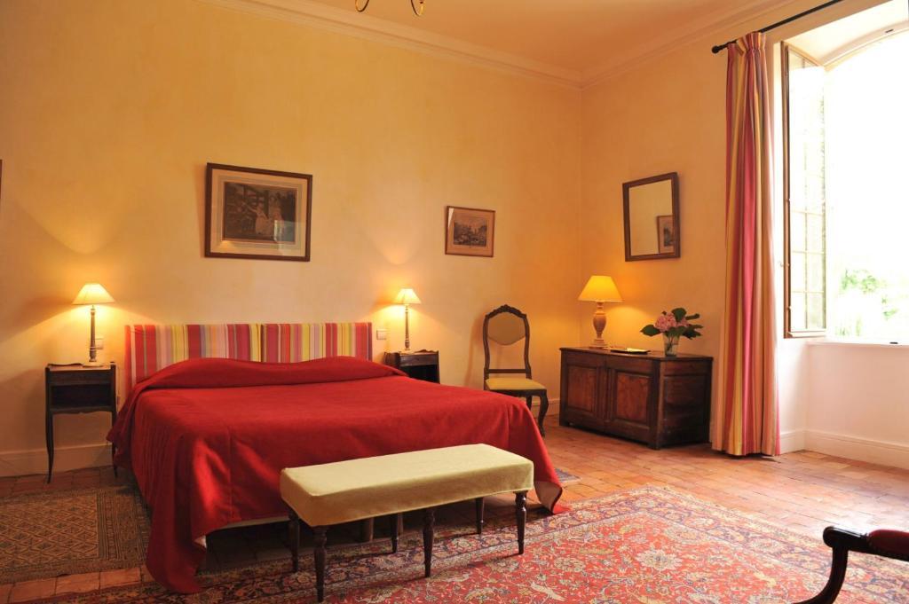 维尼里埃城堡酒店 Denicé 客房 照片
